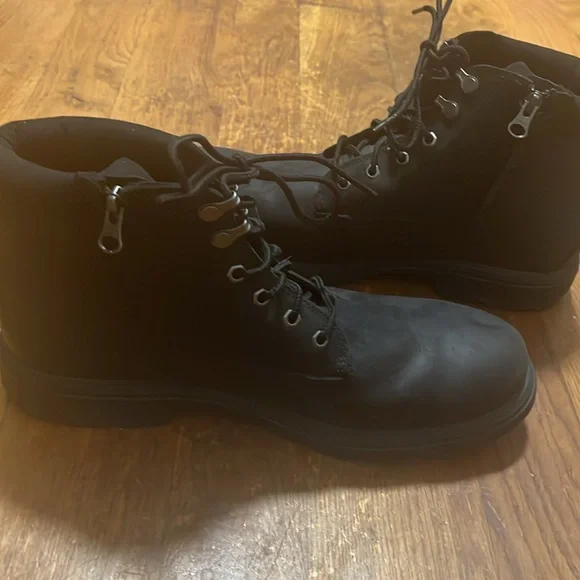 UGG MEN